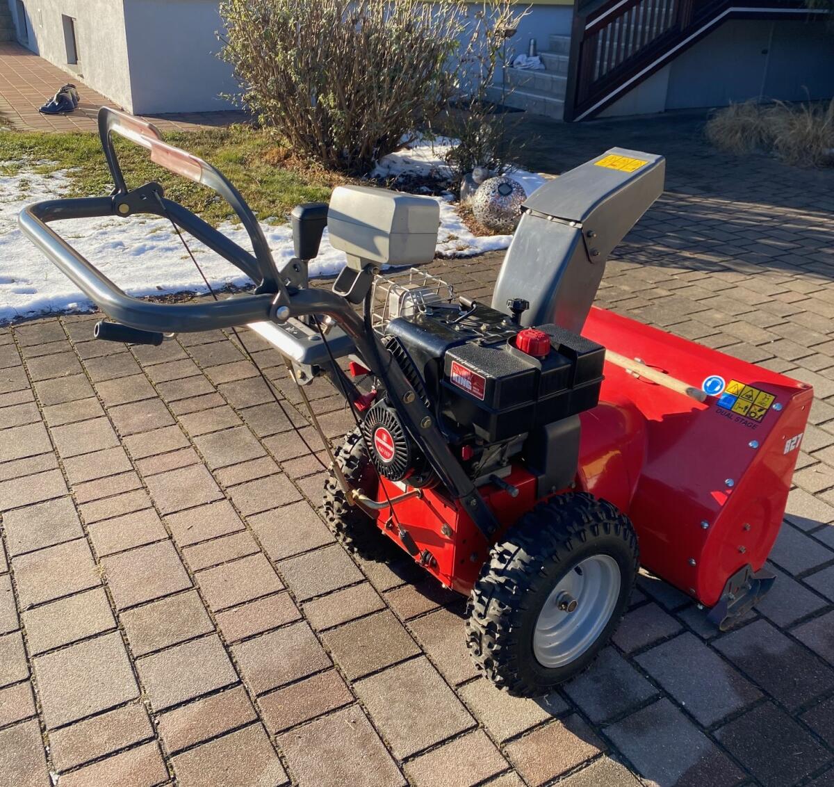 Schneefräse Canadiana Typ 827 2