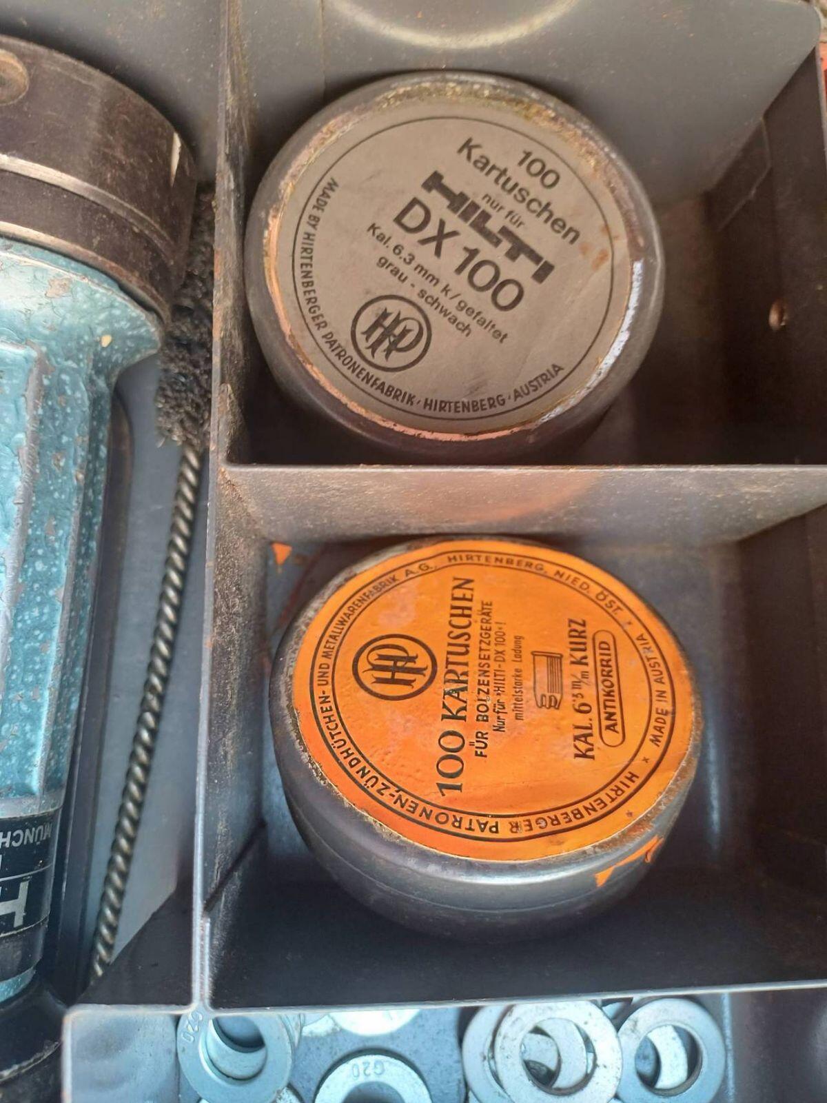 Hilti Bolzensetzgerät mit Zubehör 3