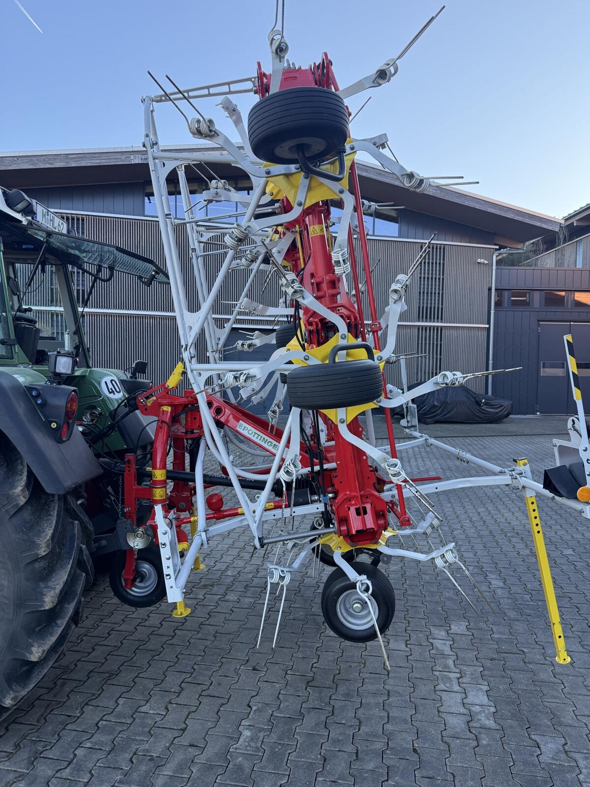 Pöttinger HIT V 11100 Zettkreisel 3