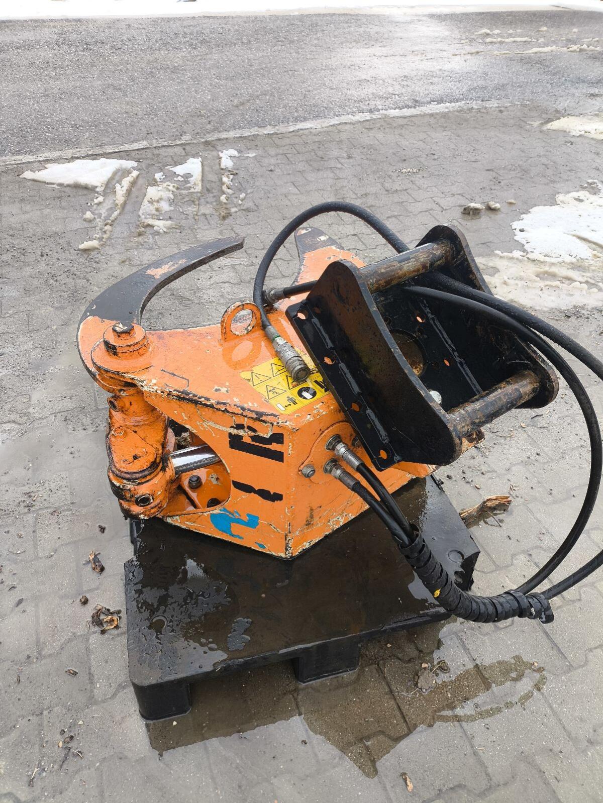 Axer Fällgreifer 230k 2