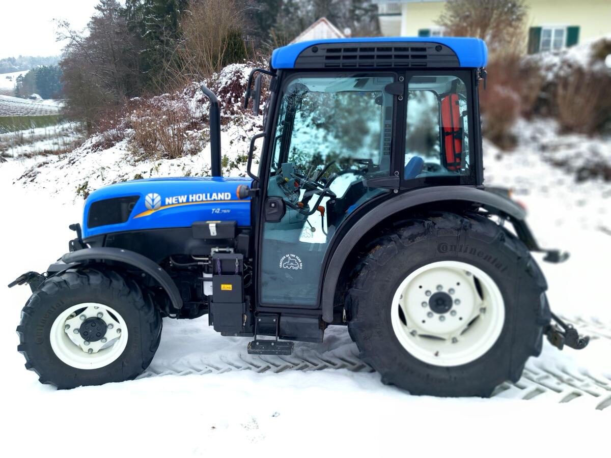 New Holland T4.75N 2