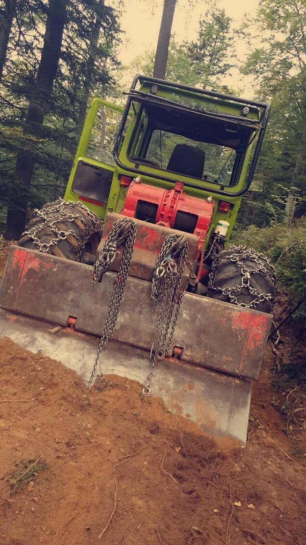 Mercedes-Benz 900 Turbo 3