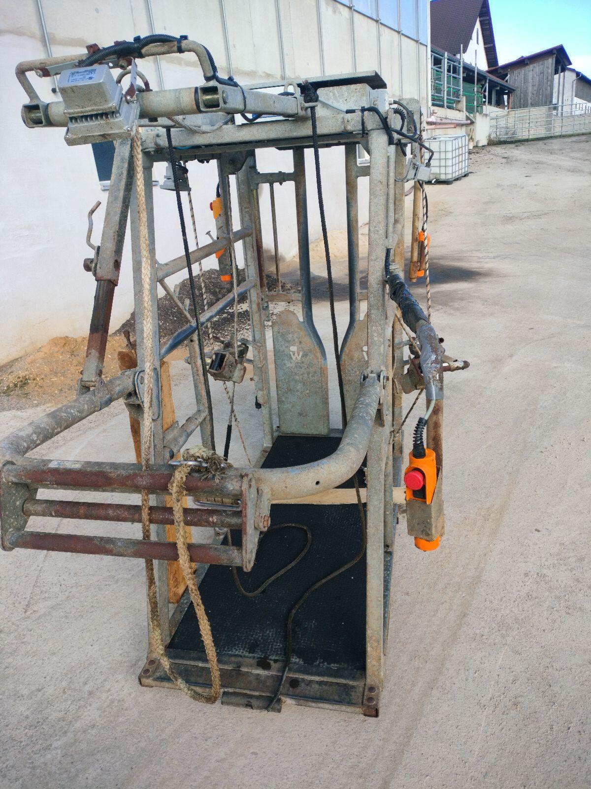 Klauenpflegestand voll el. 3