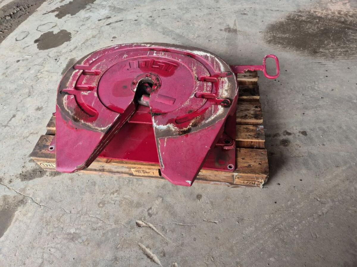 Kipphydraulik und Sattelplatte für Dolly-Achse 2