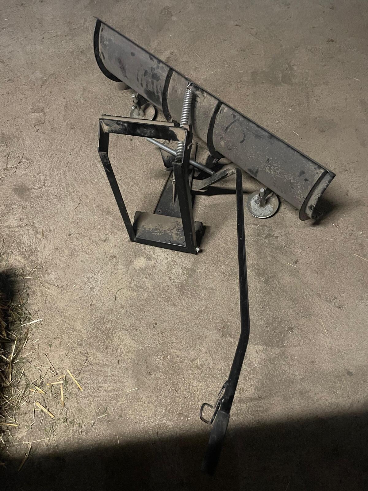 Schneepflug für Rasentraktor Jonsered LT 2115 CMA 2