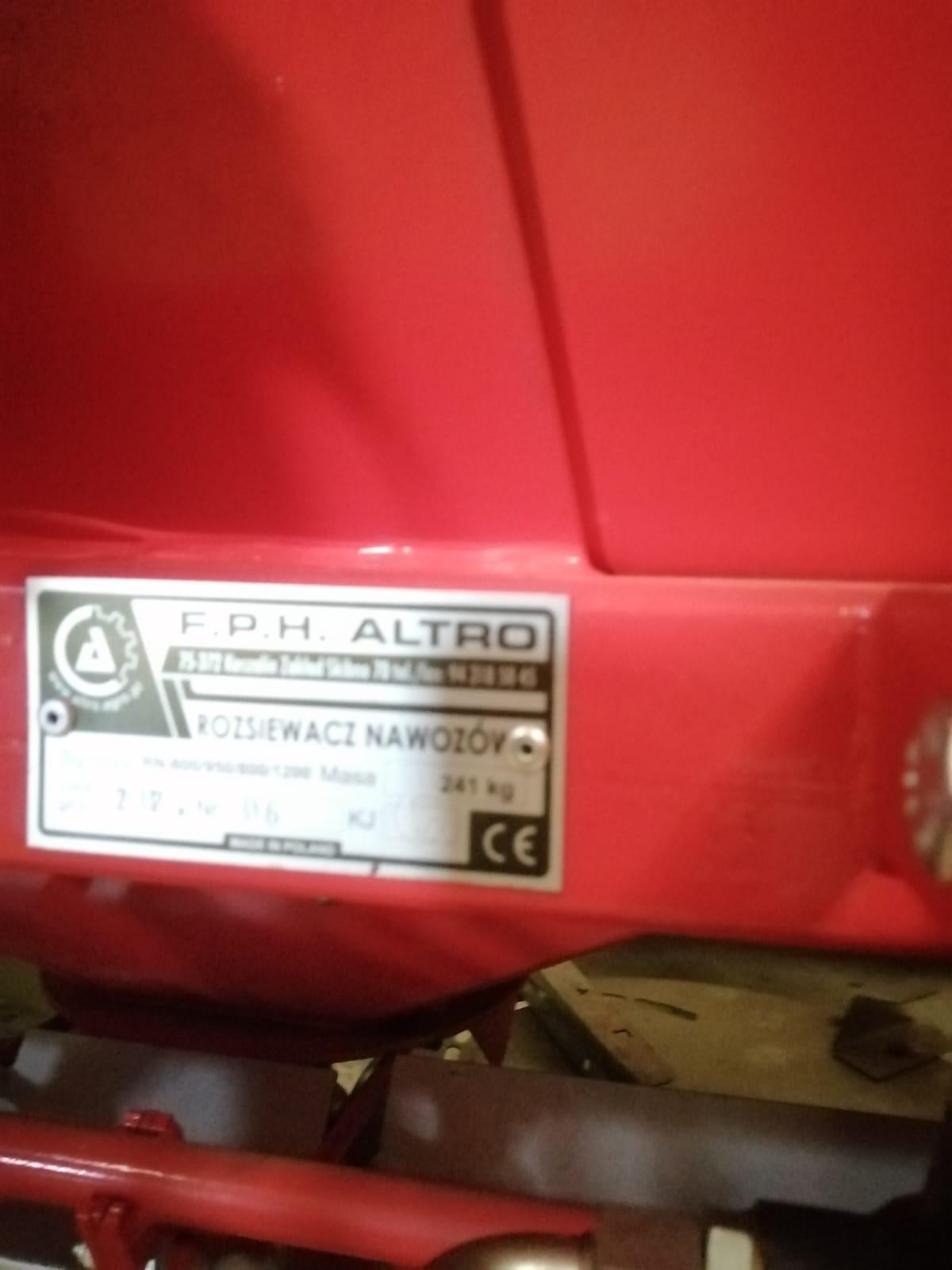 Kunstdüngerstreuer 2