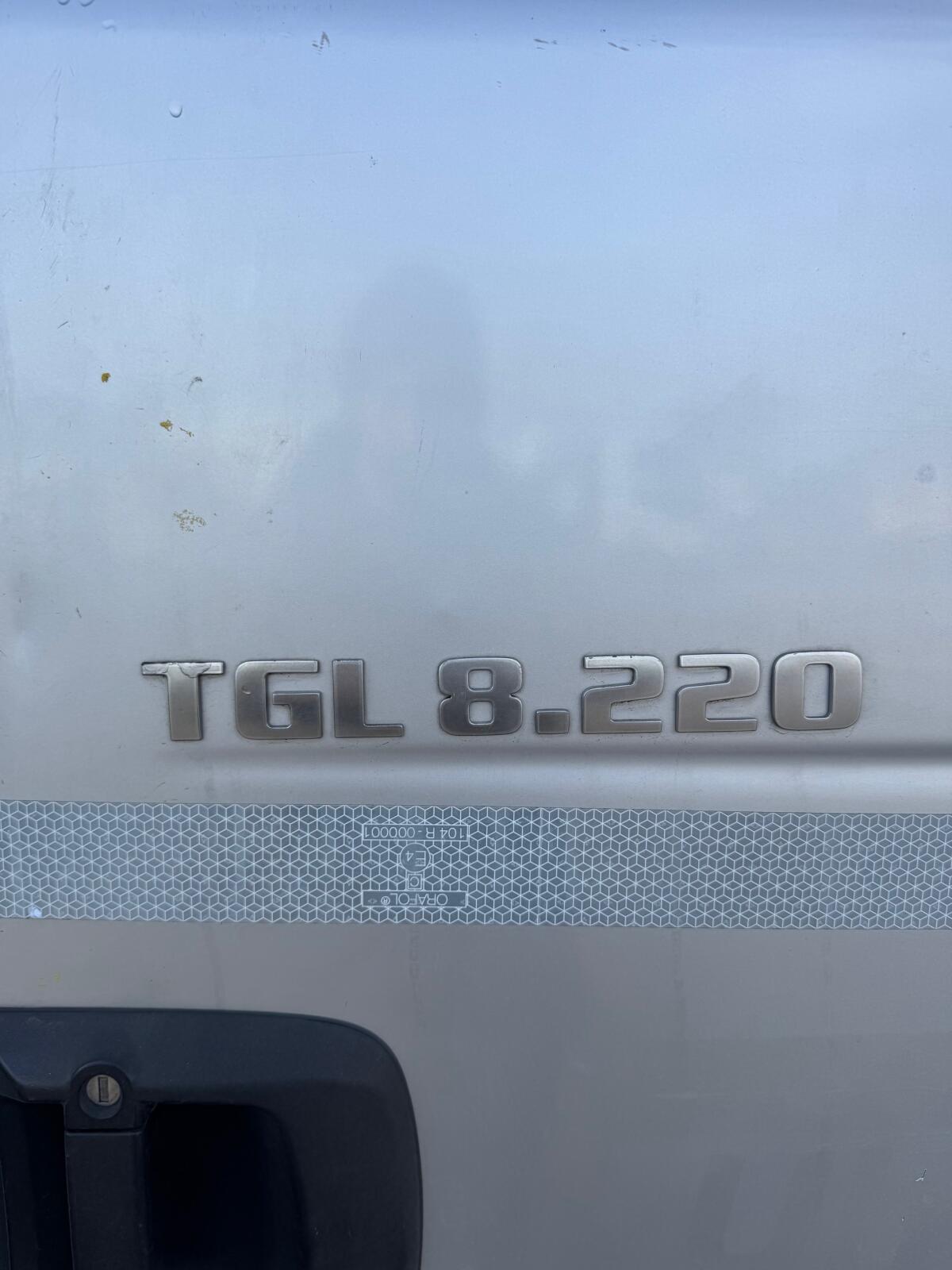 MAN TGL 7.490 kg Pritsche mit neuem TÜV zu verkaufen 3