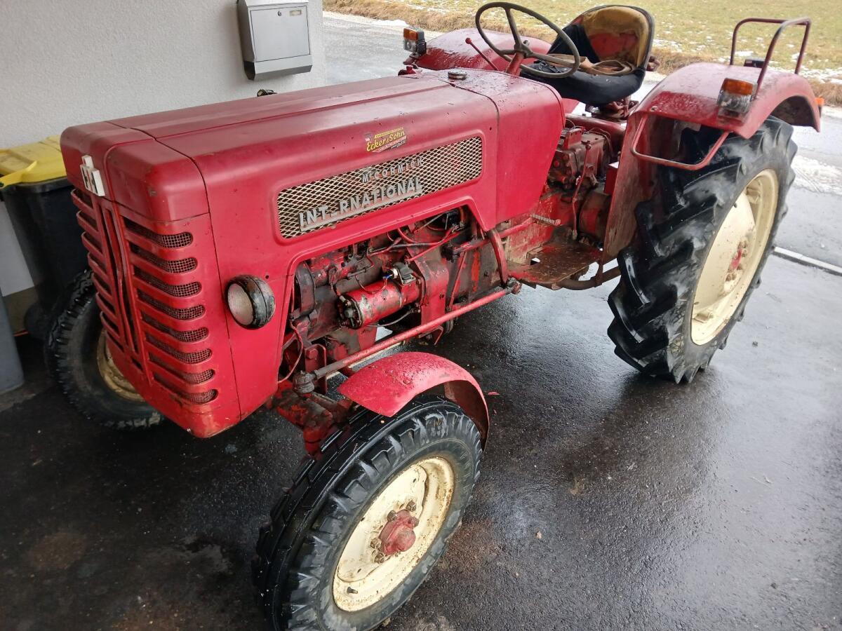 McCormick B275 Traktor 2