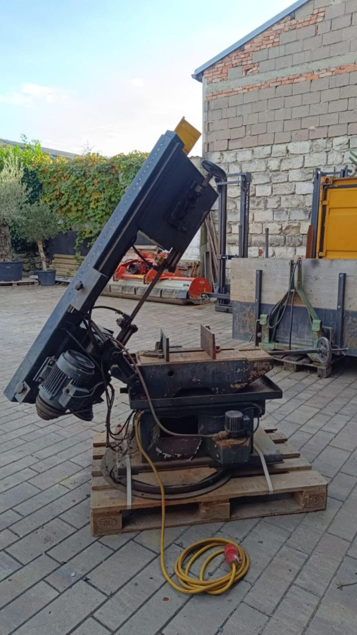 Bandsäge Metora UMB220S 2