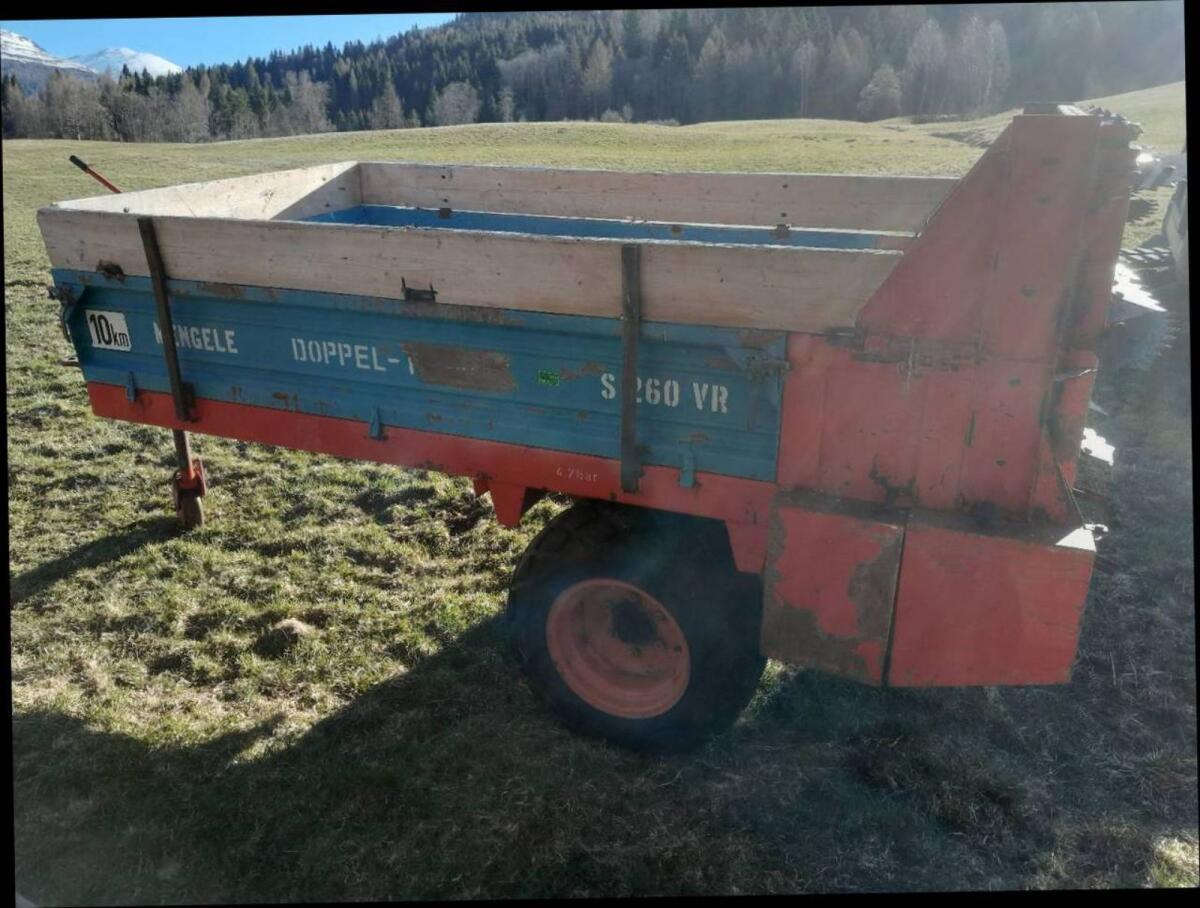 Mengele Miststreuer S260 VR 2