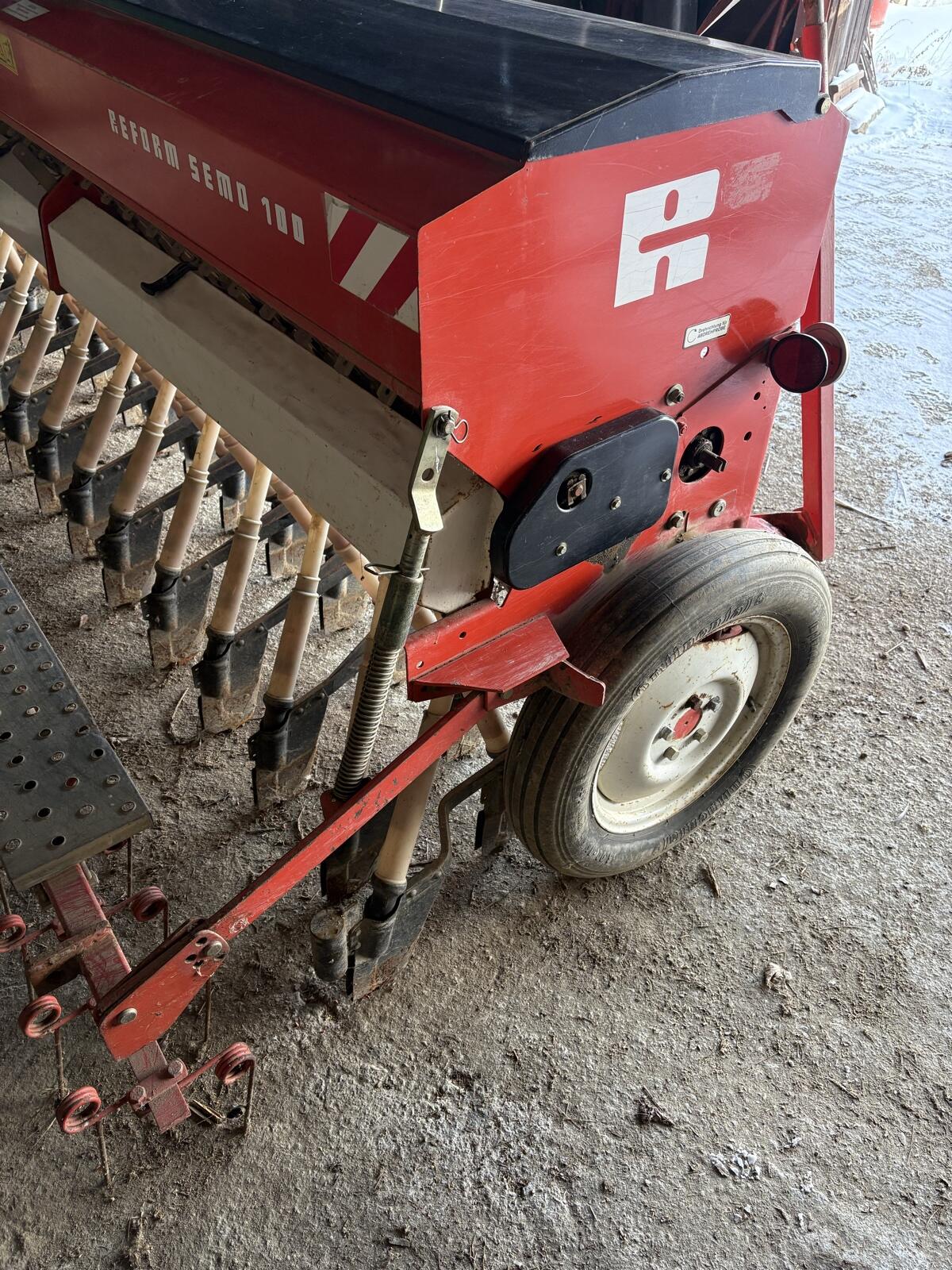 Reform Semo 100 - 3 m Sämaschine 2