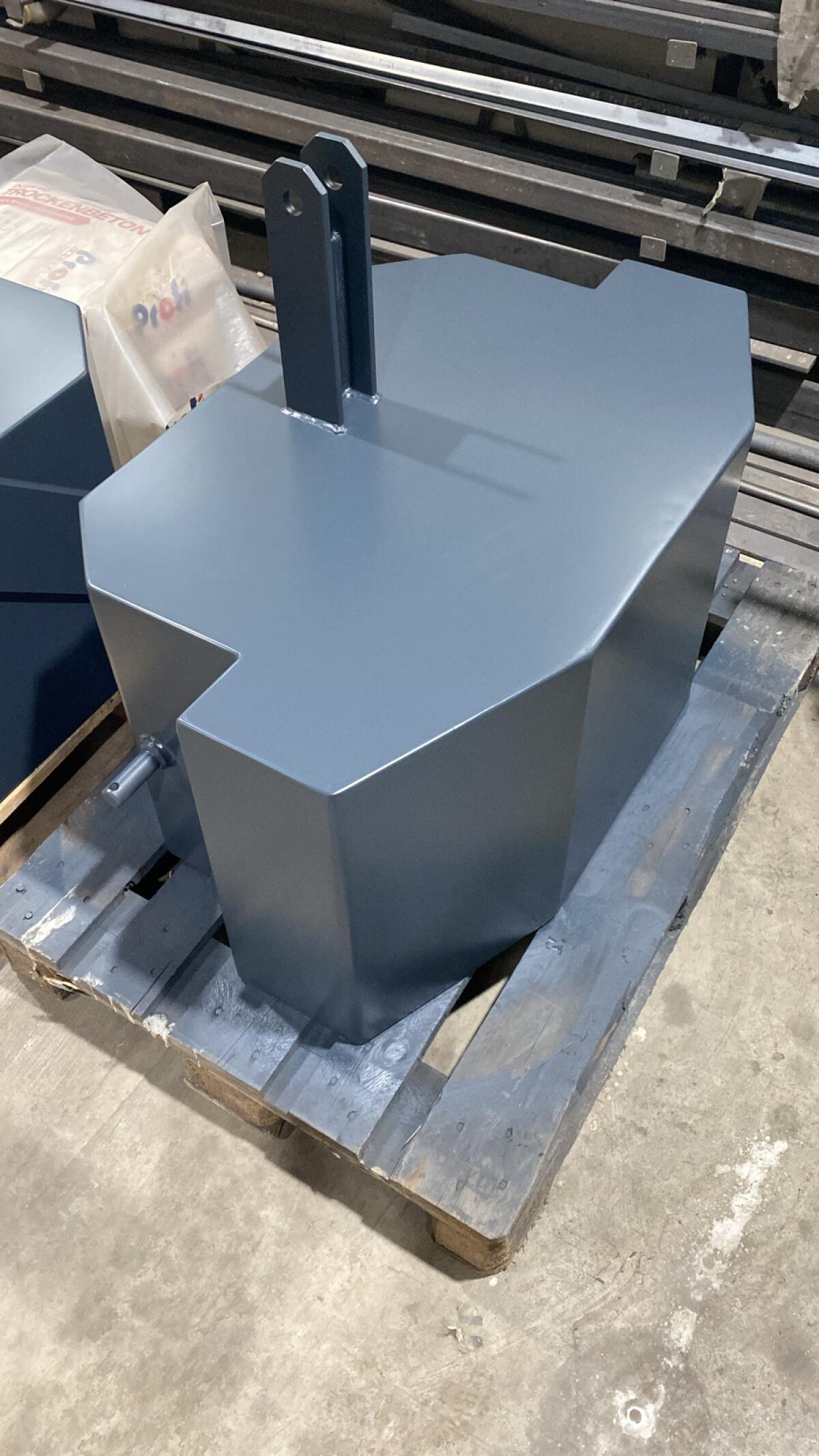 Frontgewicht 700 kg/800 kg mit Stahlmantel 2