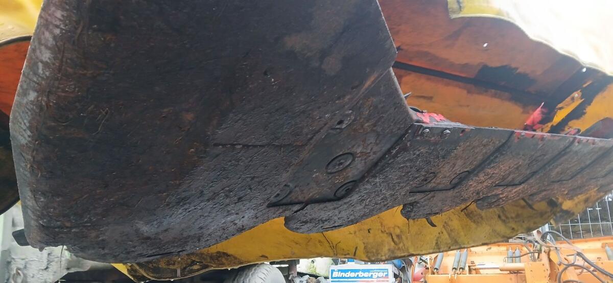 Mähwerk Pöttinger Novadisc 305 2