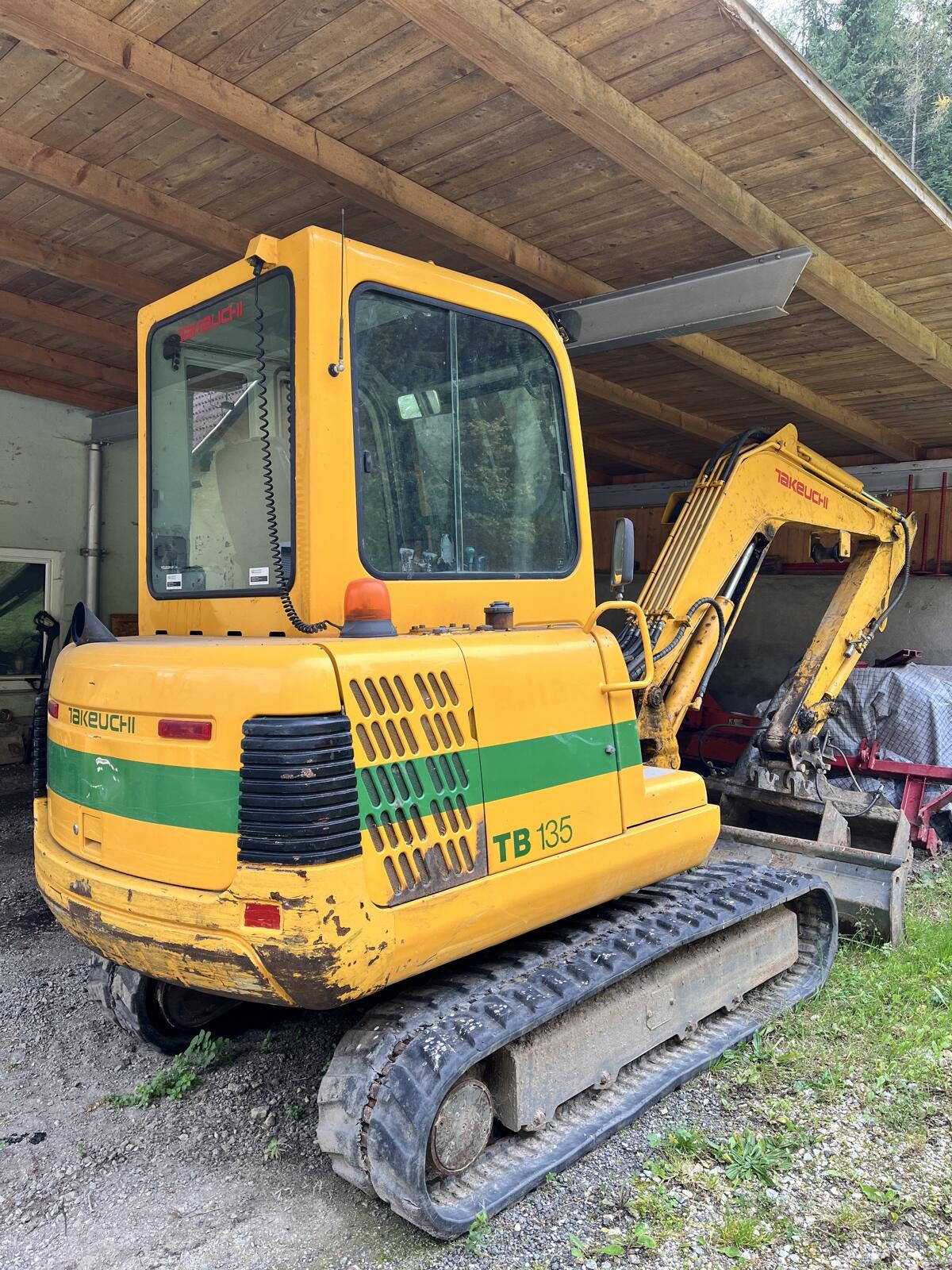 Takeuchi TB 135 2