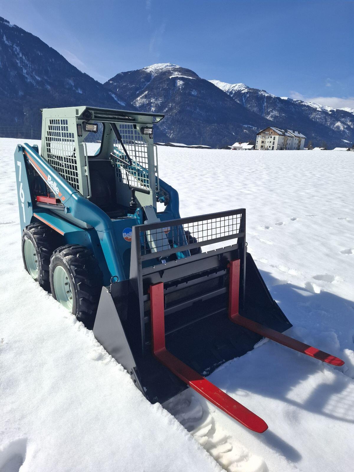 Kompaktlader Belle 761 2