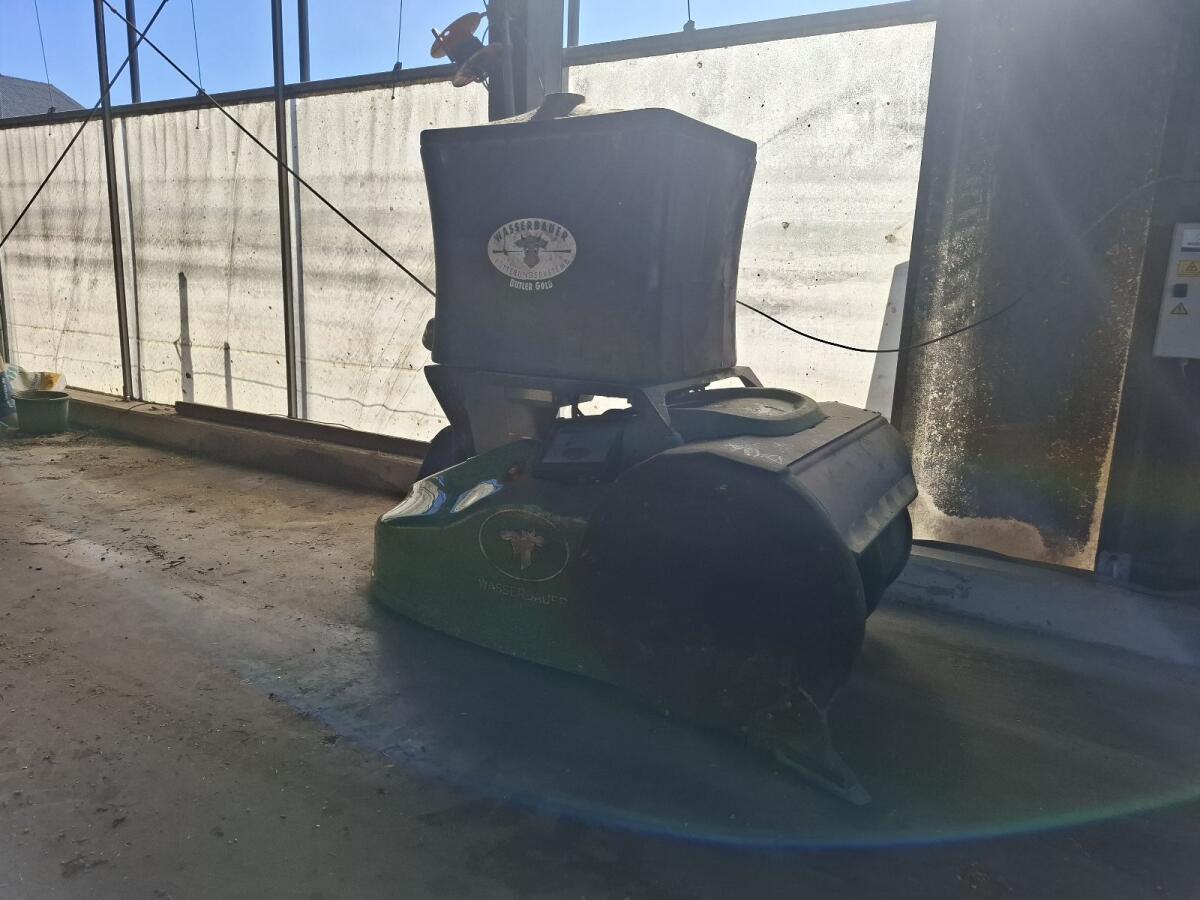 Wasserbauer Butler Gold 2