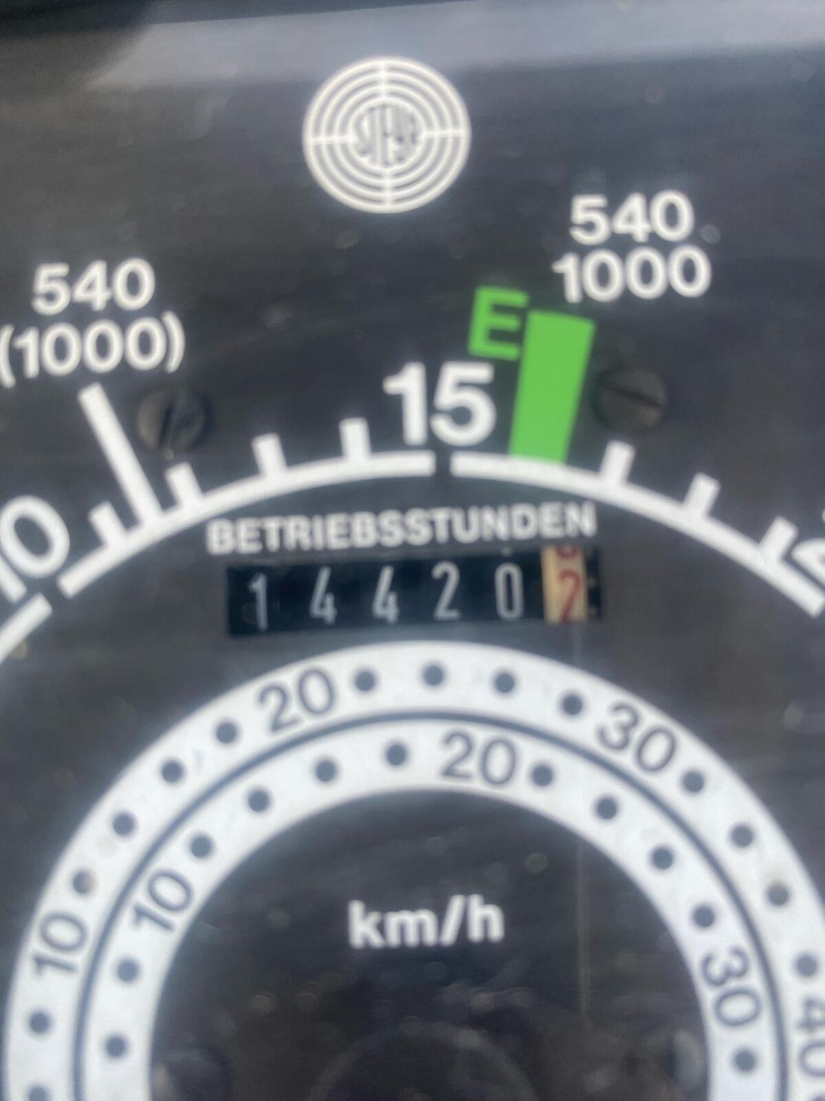 Steyr 8085 Turbo mit Hydrac Frontlader 3