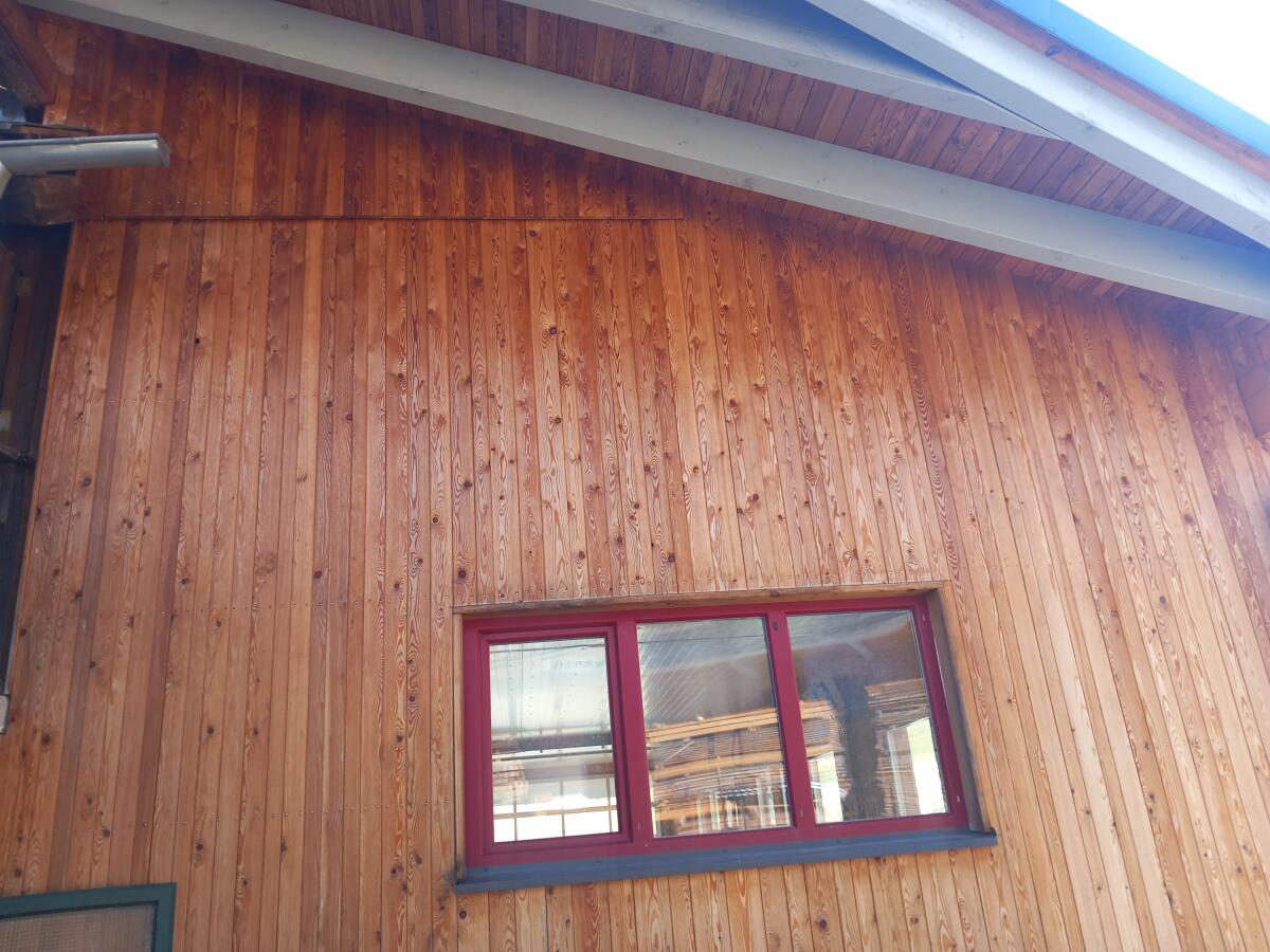 Lärchenfassaden und Lä Schnittholz 2