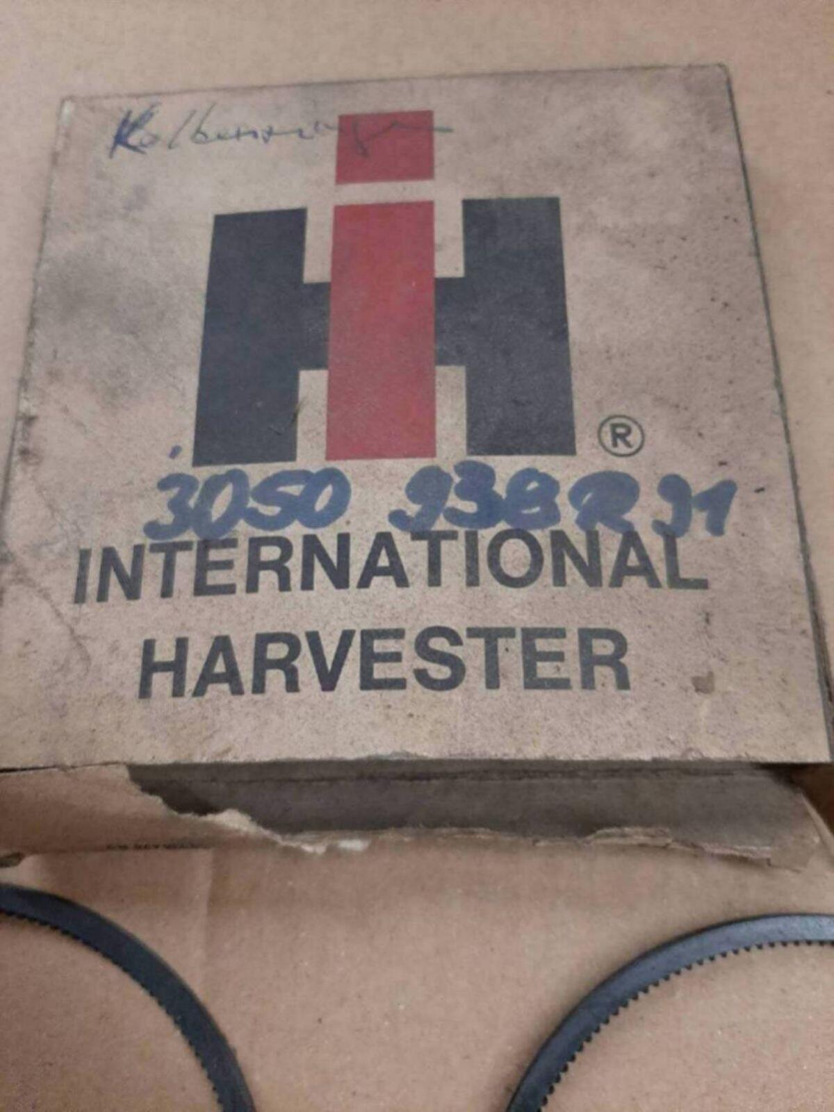 2 Ölabstreifringe IHC Motor 2