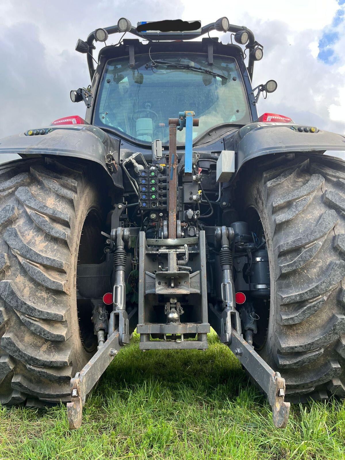 Valtra T234 Direct Forsttraktor / Forstschlepper T234 Direct 2