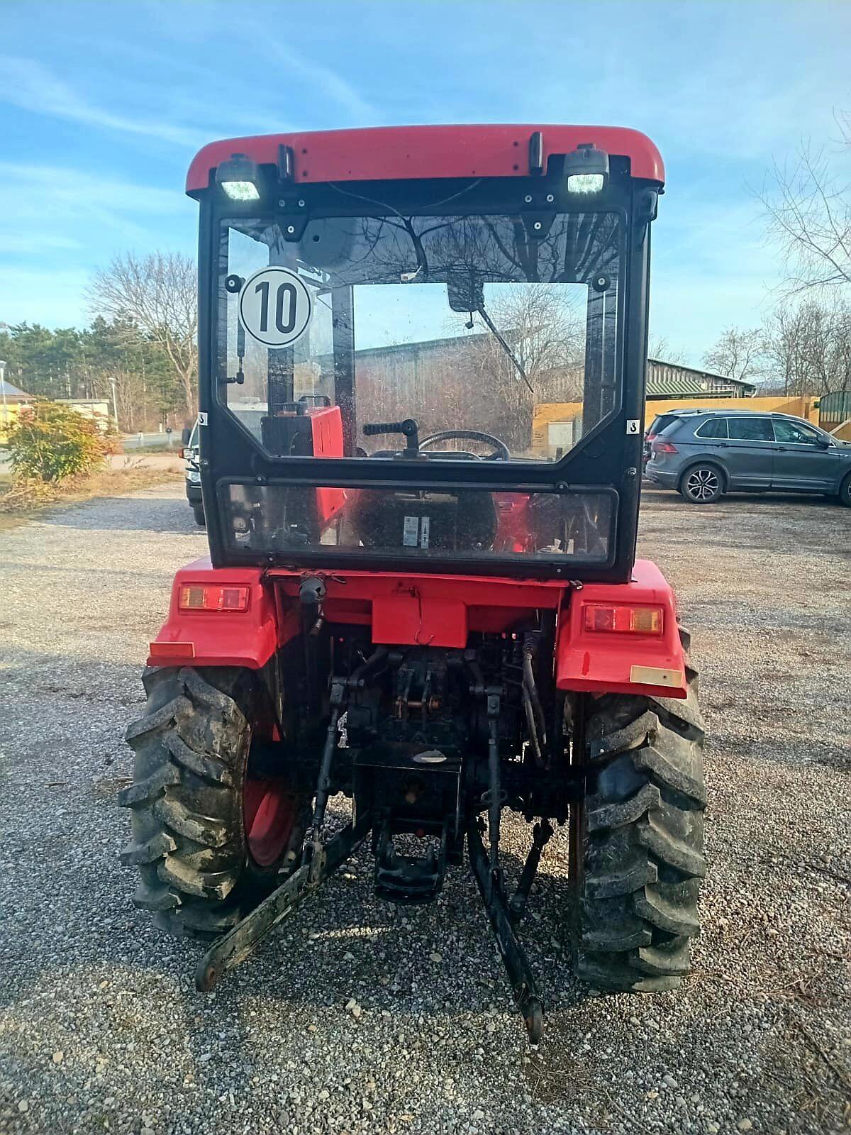 Ecopard Traktor Allrad 4x4 mit Heizung 2