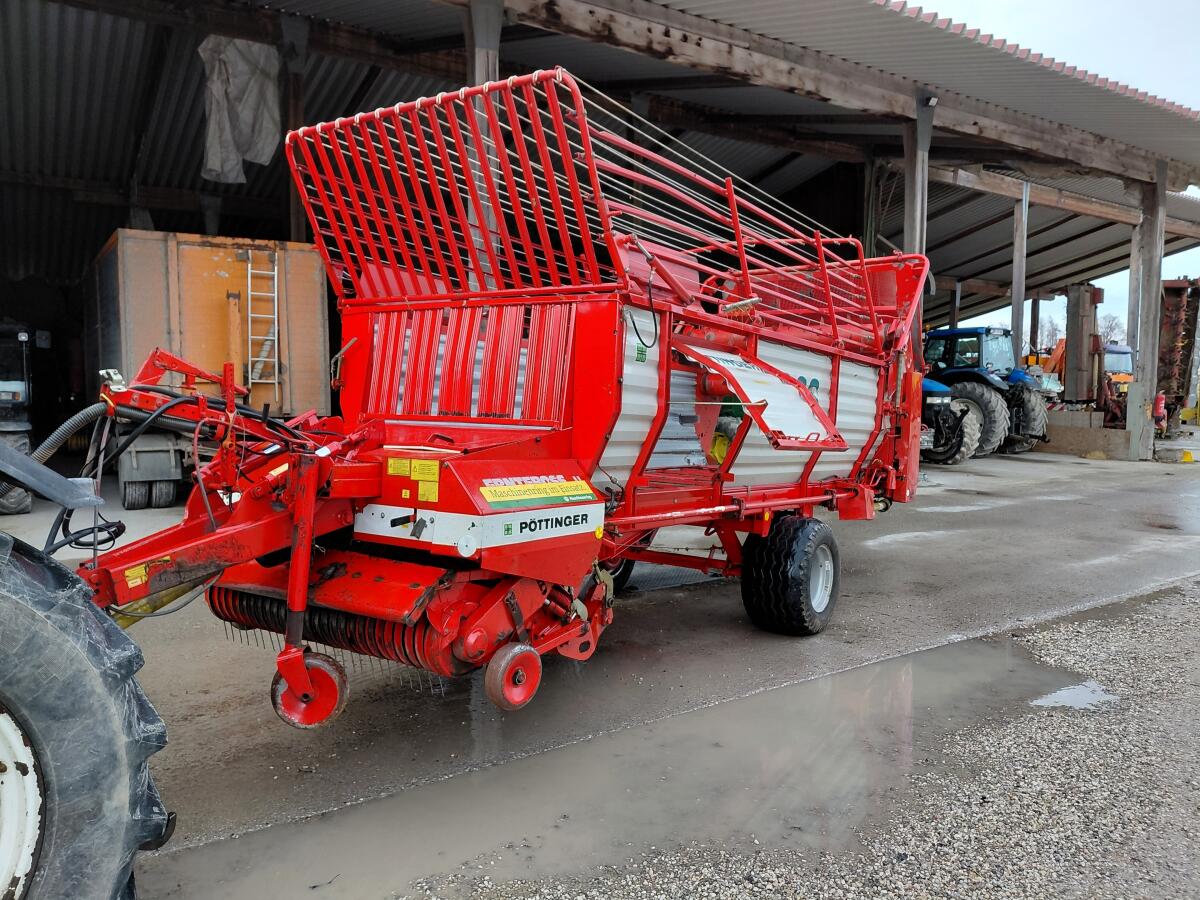 Pöttinger Ernteboss 2 2
