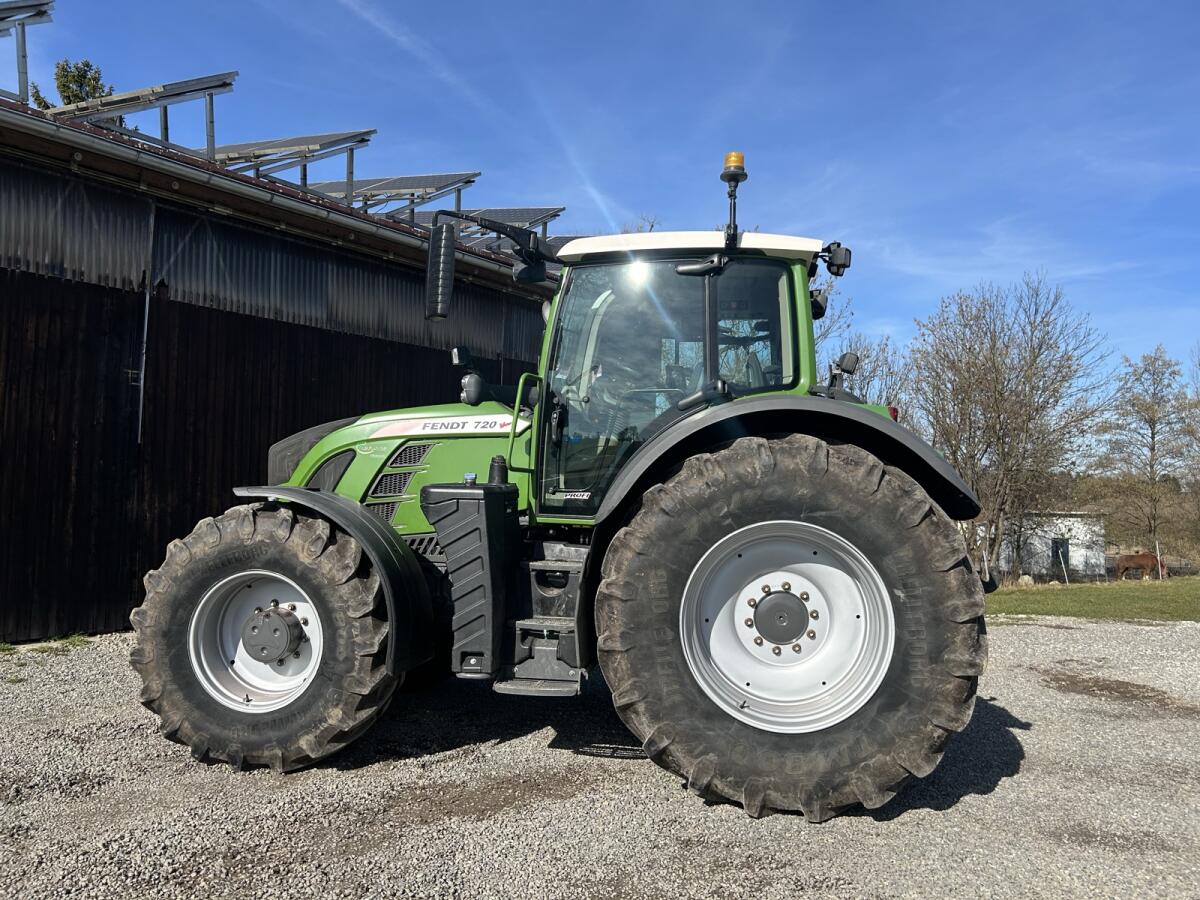 Fendt 720 Vario Traktor 2