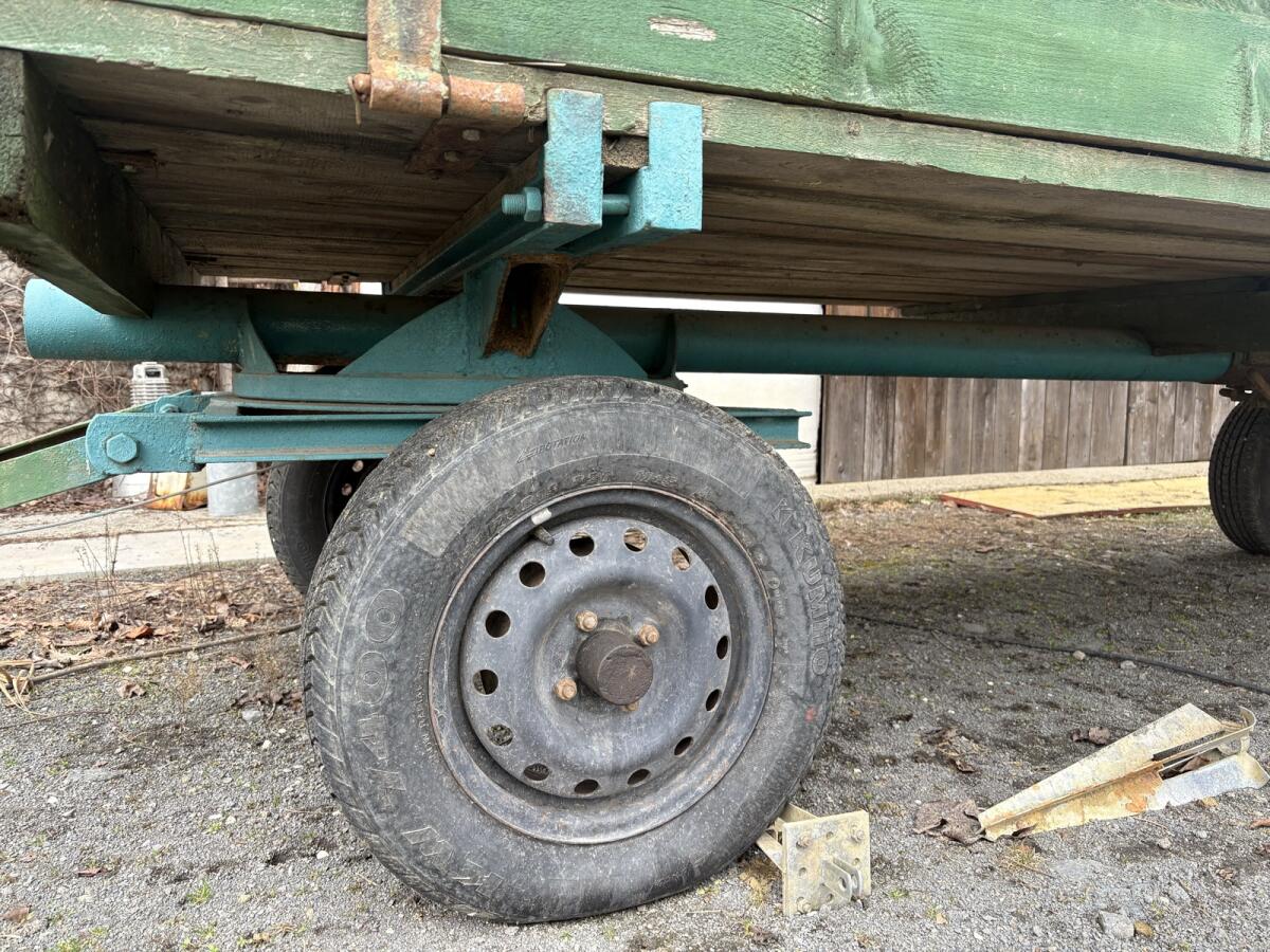 Strohanhänger 4 Rad 2