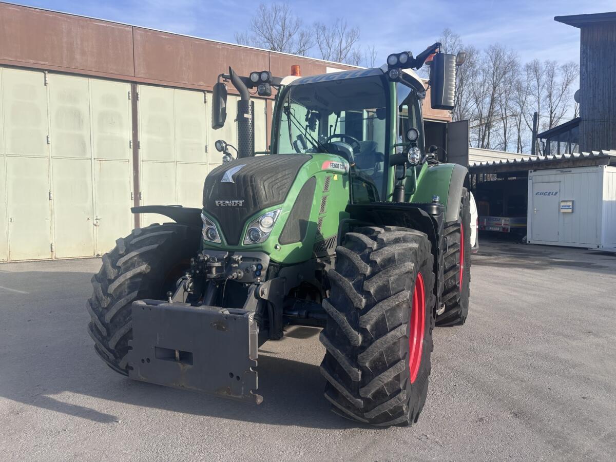Fendt 724 Vario Traktor 2