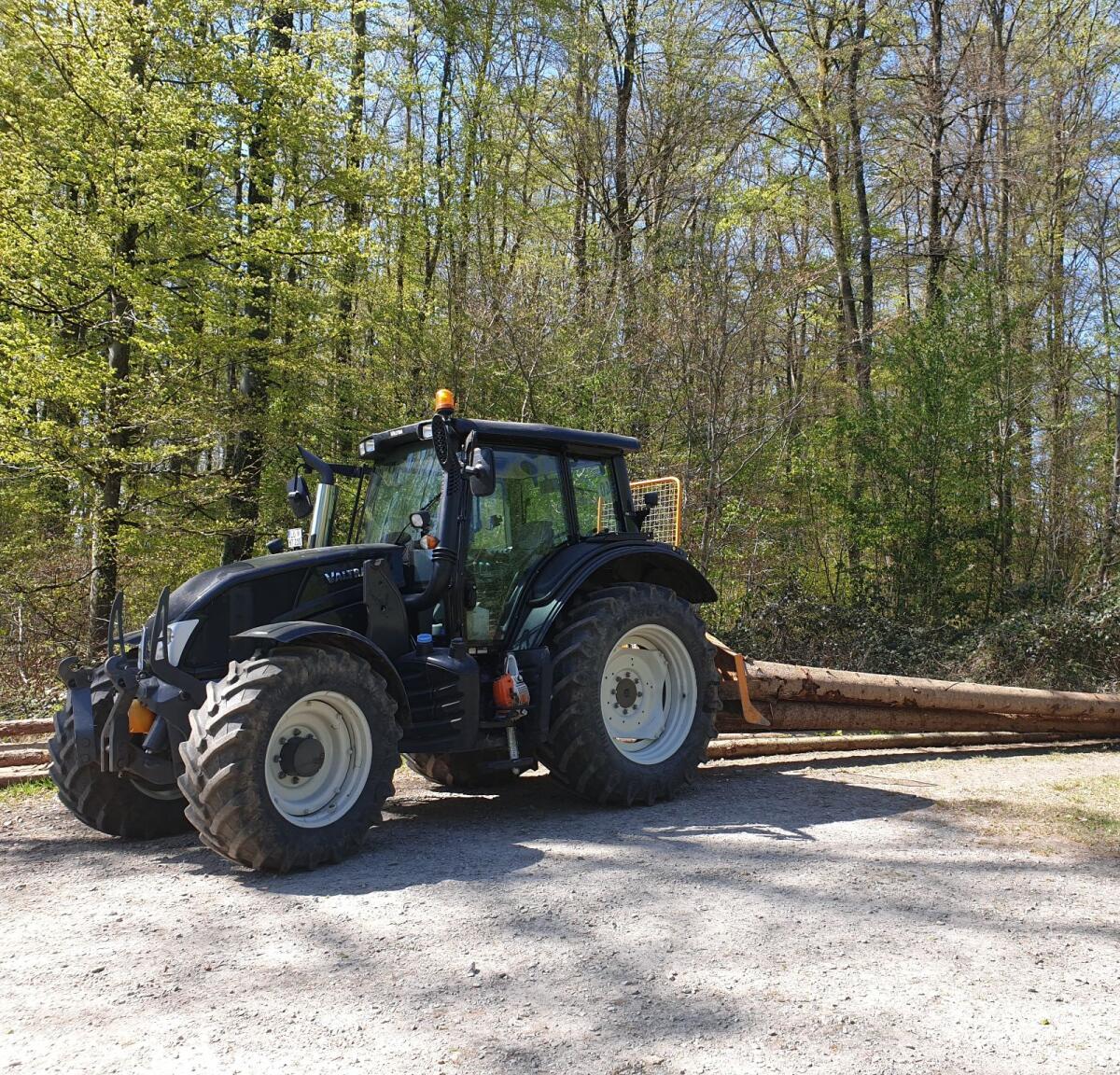 Valtra N103.4 3