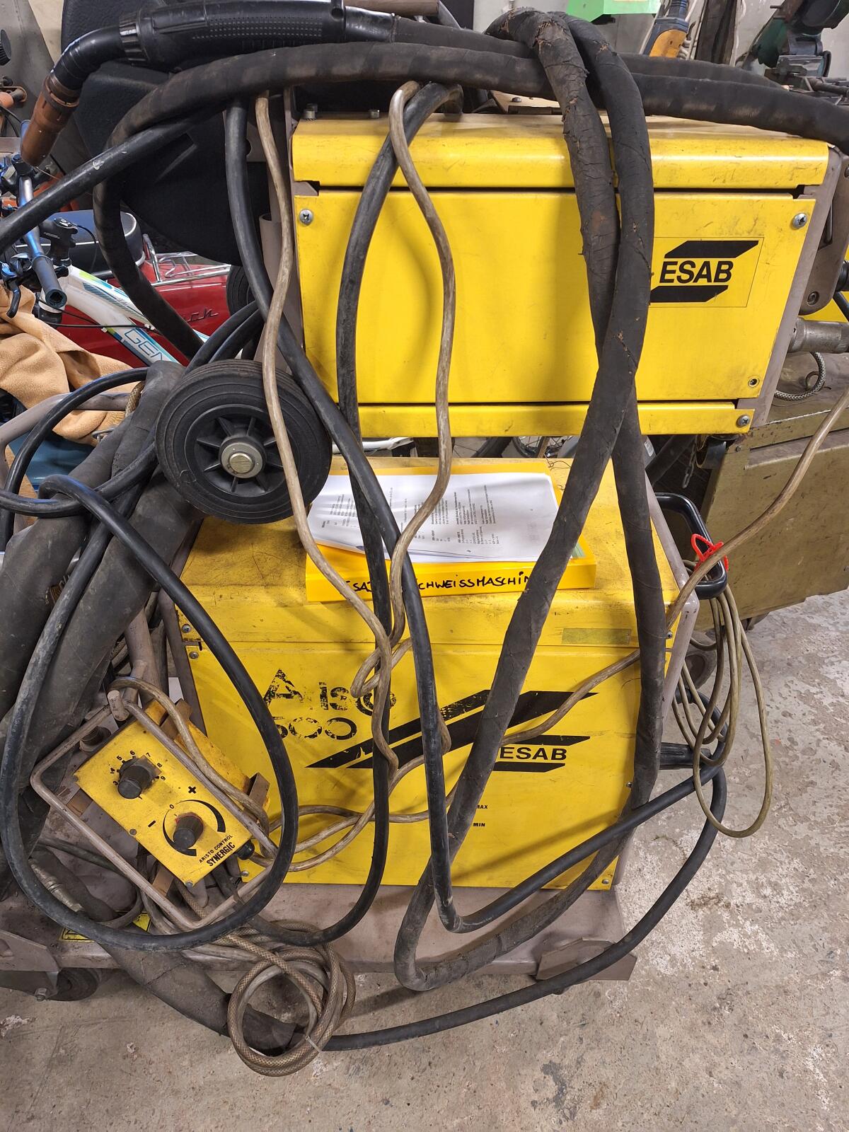 Schutzgas-Schweißgerät (Industriegerät) 3