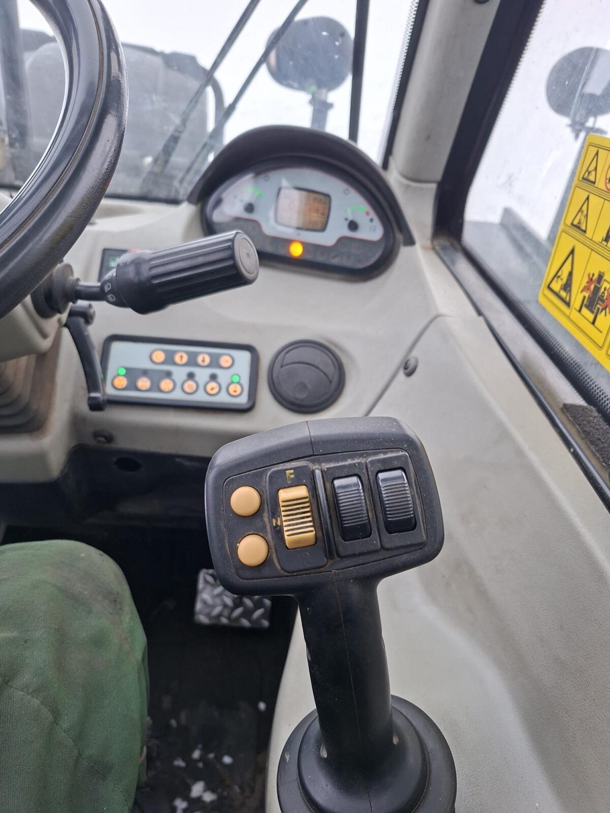 Teleskoplader Deutz Fahr Agrovector 3.37 3