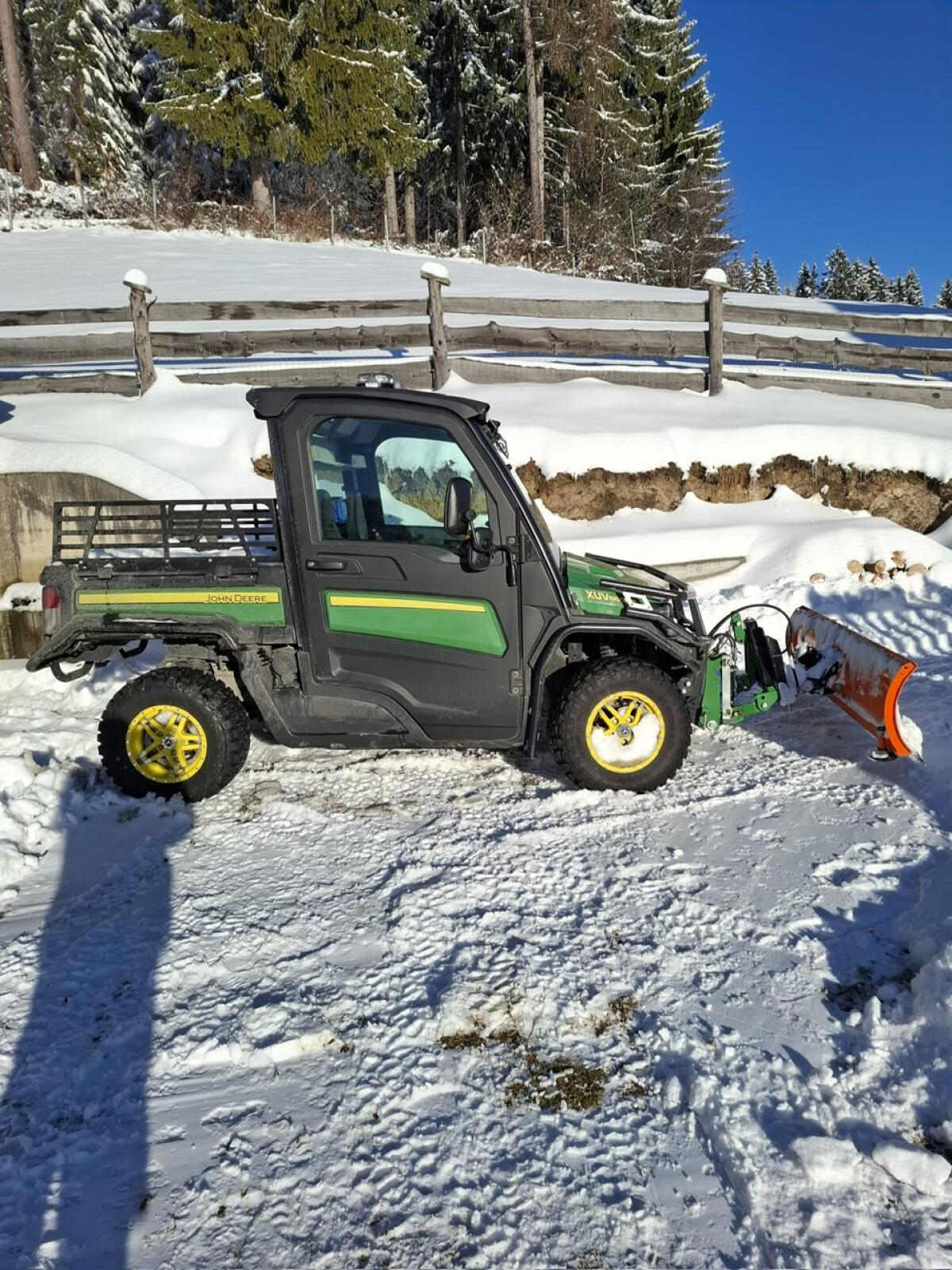 John Deere Gator XUV 865M 2