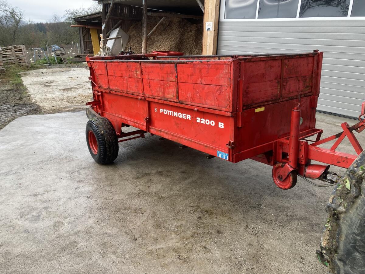 Pöttinger 2200B Miststreuer 3
