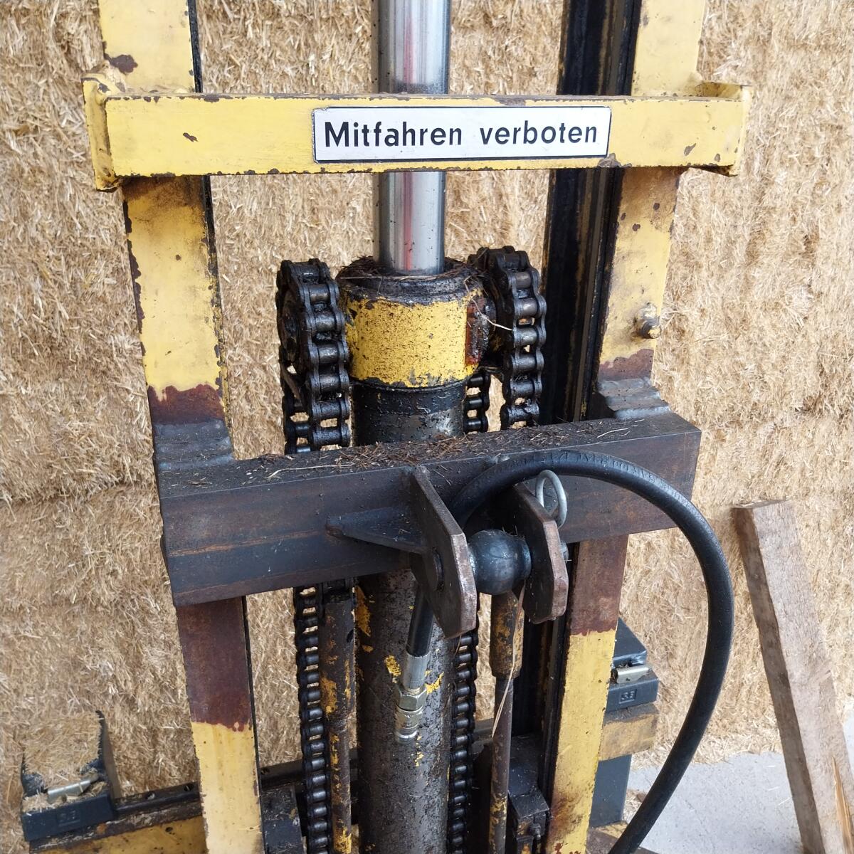 Verkaufe Traktorhubgerüst Steinbock 3