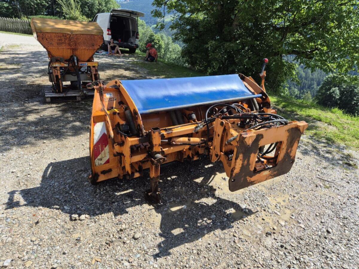 Hauer 260 Schneeschild 2