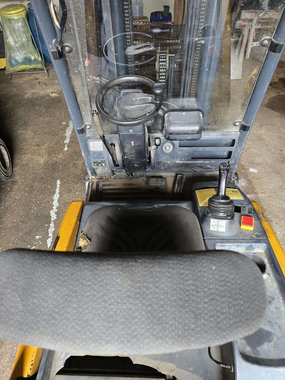 Jungheinrich EFG 320 3