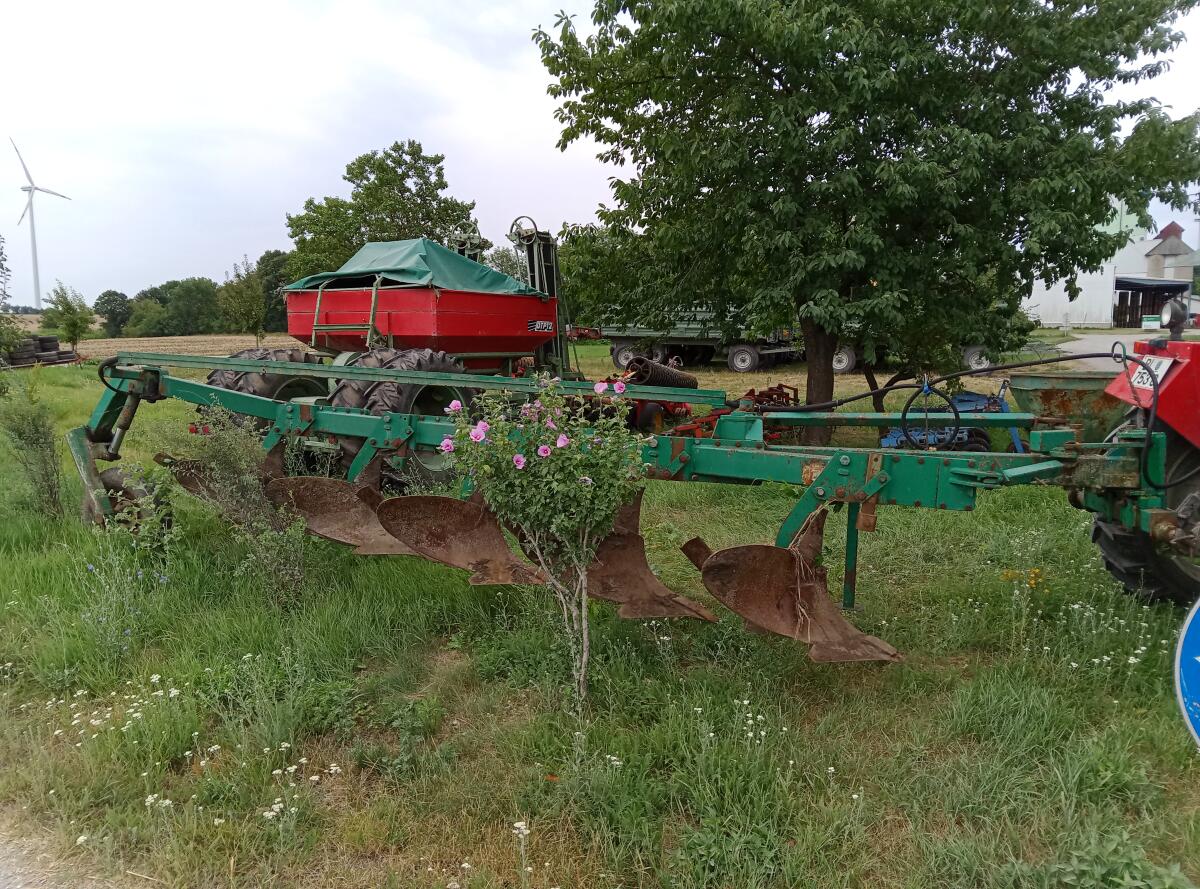 Regent Fünfschar-Beetpflug 2