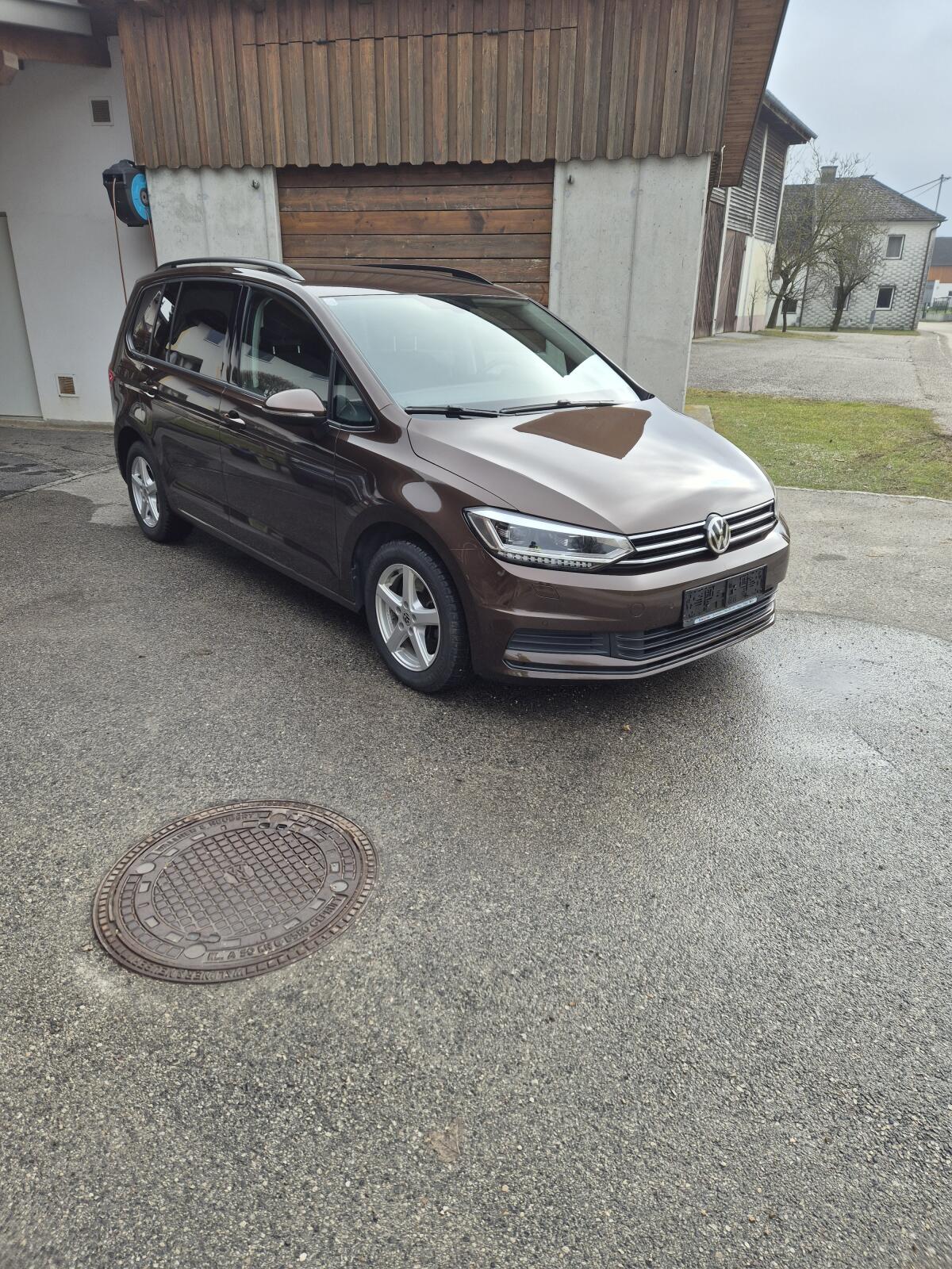 Verkaufe VW Touran 2