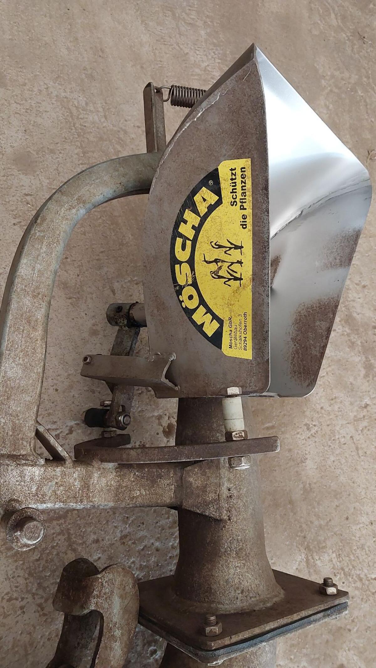 Möscha Schwenkverteiler 3