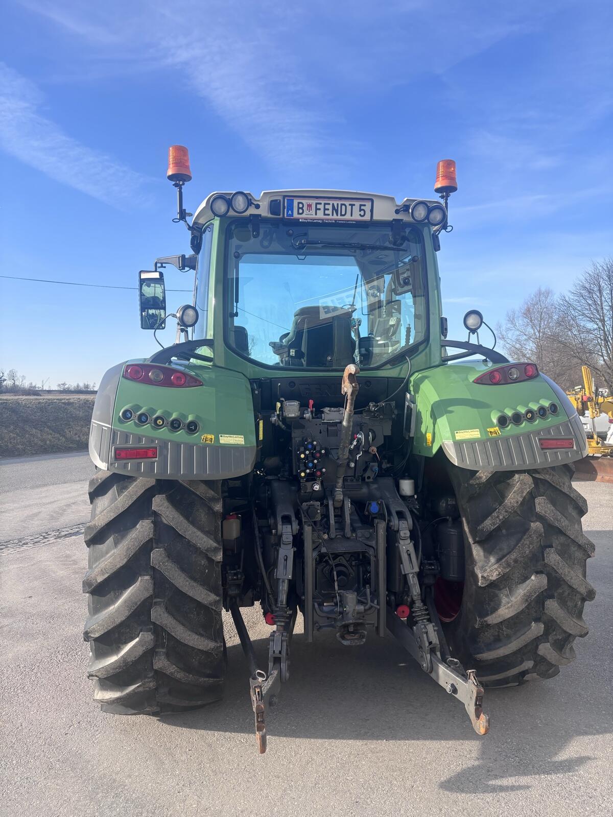 Fendt 724 Vario Traktor 3