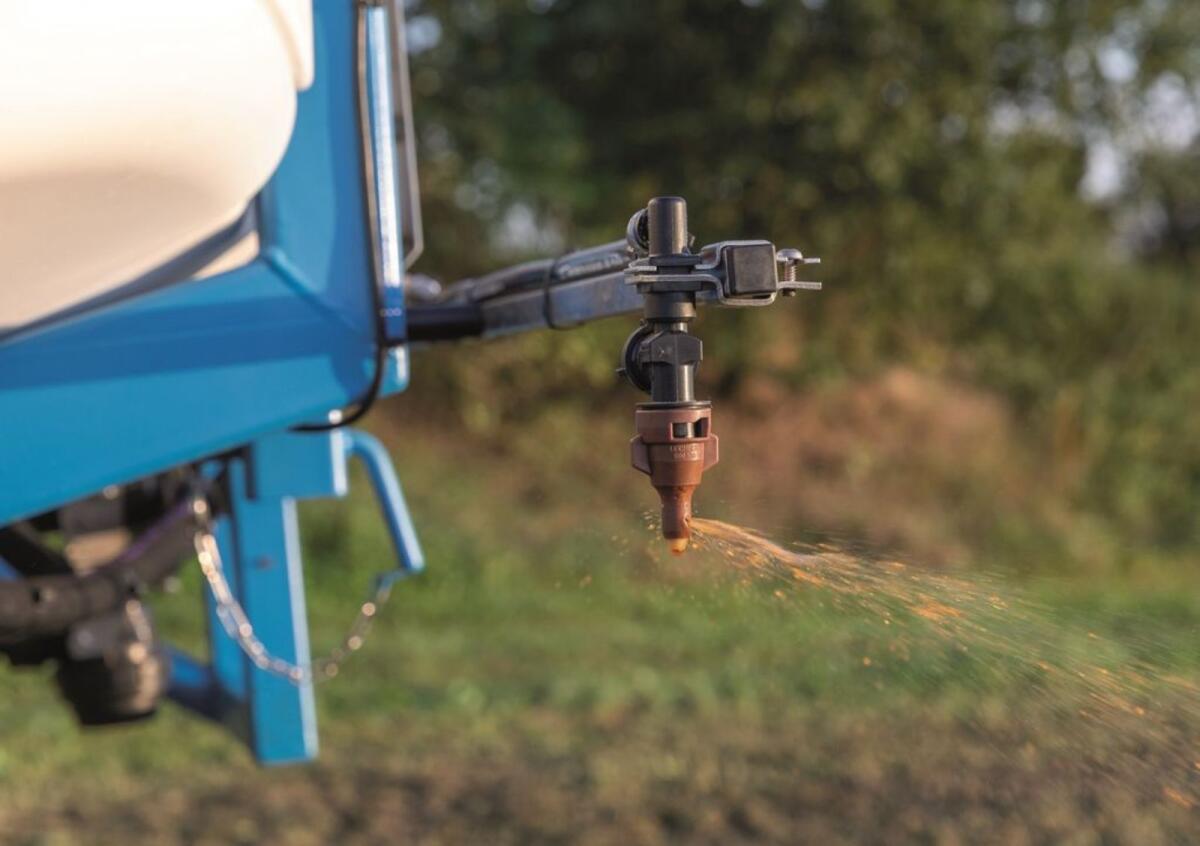 Fronttank 1.100 l Agripp ES11 3