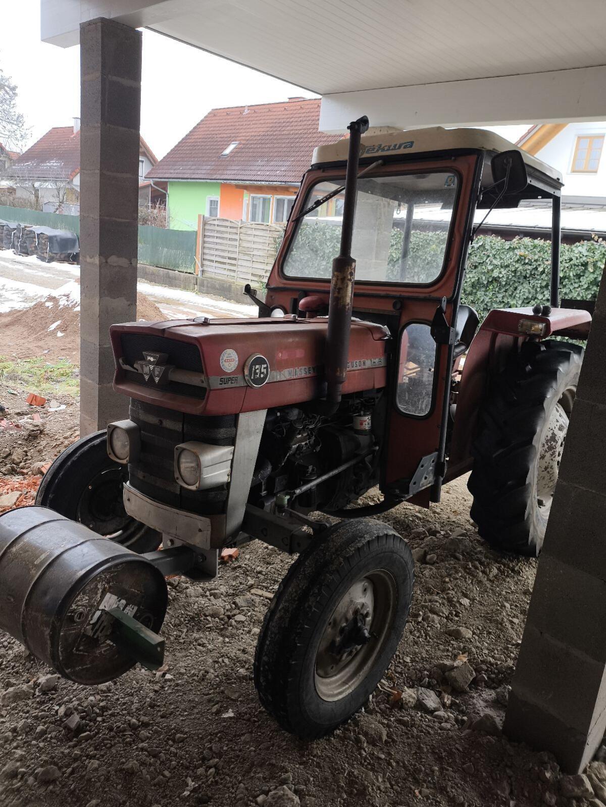 Massey Ferguson 135 Super 2