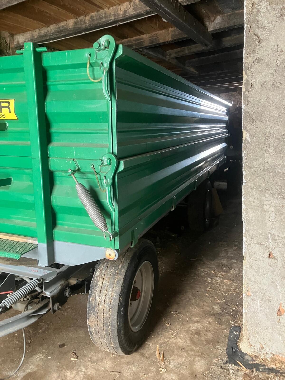 Müllner Zweiseiten-Kipper 2