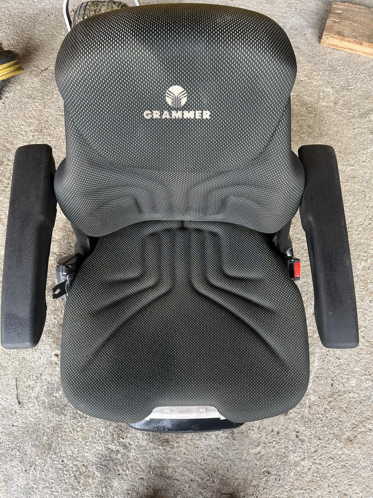 Grammer Maximo Professional MSG 95AL/731 Anthrazit, 12 V 3