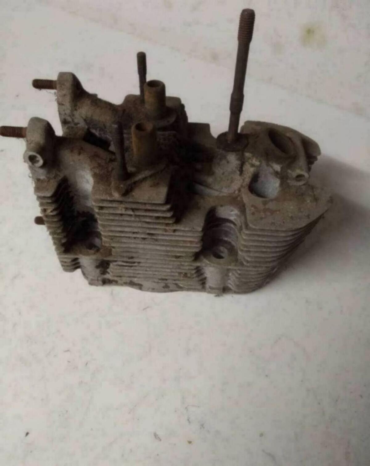 Zylinderkopf Deutz 514er Motor 2