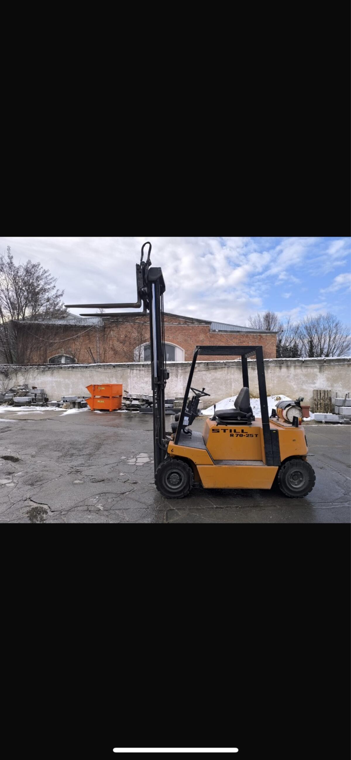 STILL R70-25T Gas-Stapler 3