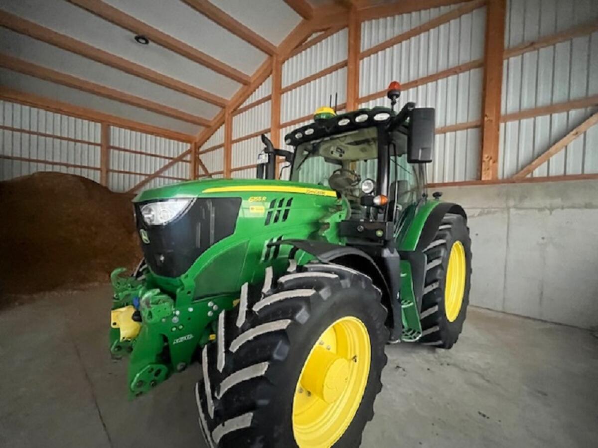 John Deere 6155R Ultimate Edition 3