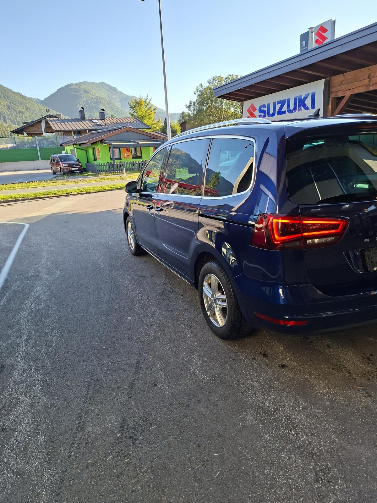 Seat Alhambra Xcellence 2.0 TDI DSG 4WD AHK 4Drive 2