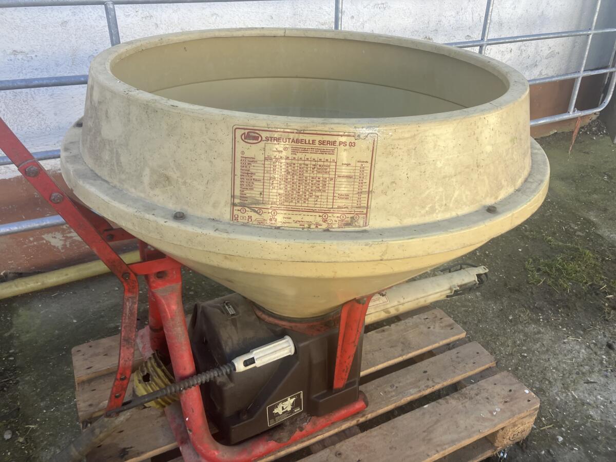 Düngerstreuer Vicon Pendelstreuer 3